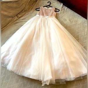 David's Bridal Dresses Girl size 10